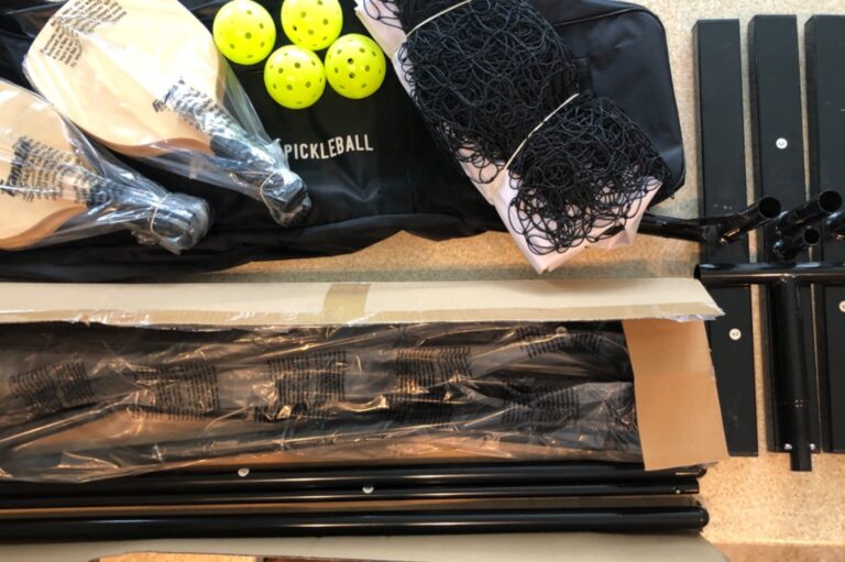 Contents of the Franklin Sports Pickleball Nets - Portable Outdoor Pickleball Net Systems